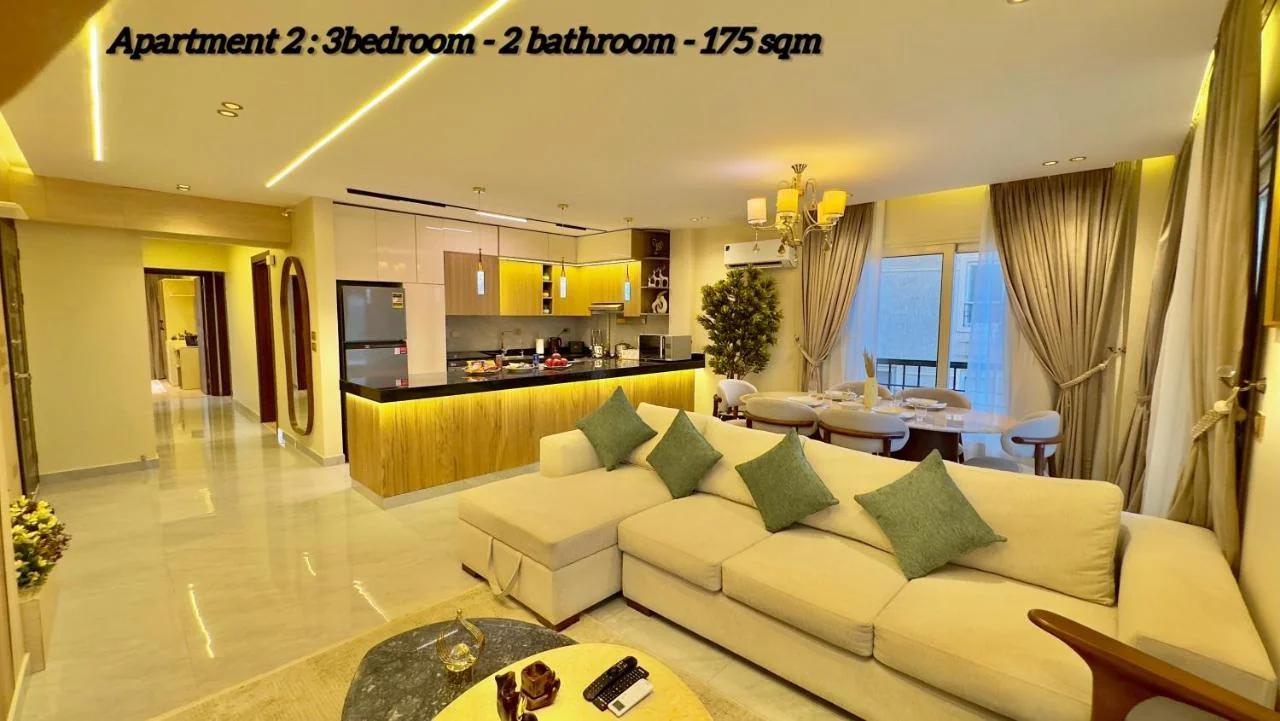 Ultra Luxury 3BR with Pools ,Sports ,Dining in Gated compound, Close to all sites foto