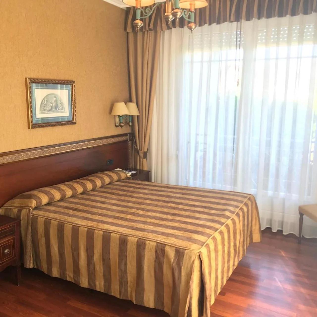 Hotel Begoña Park photo