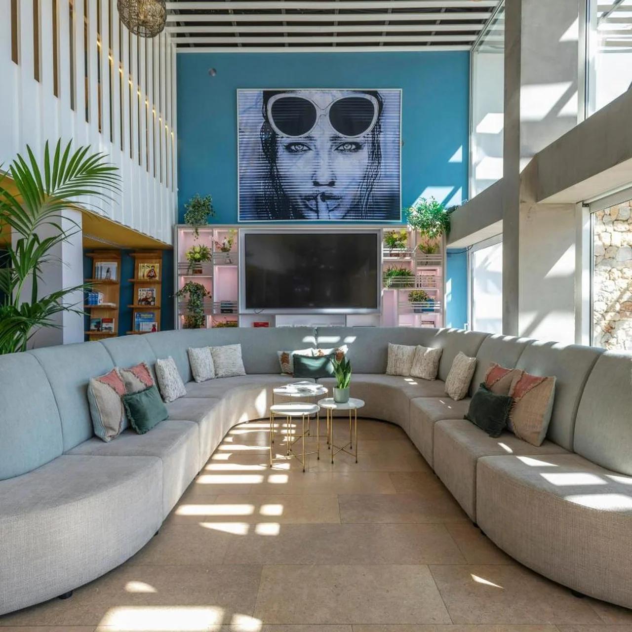 Leonardo Boutique Hotel Mallorca Port Portals - Adults only photo