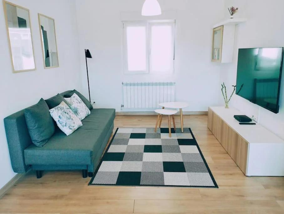 Precioso apartamento en Pamplona junto al centro foto