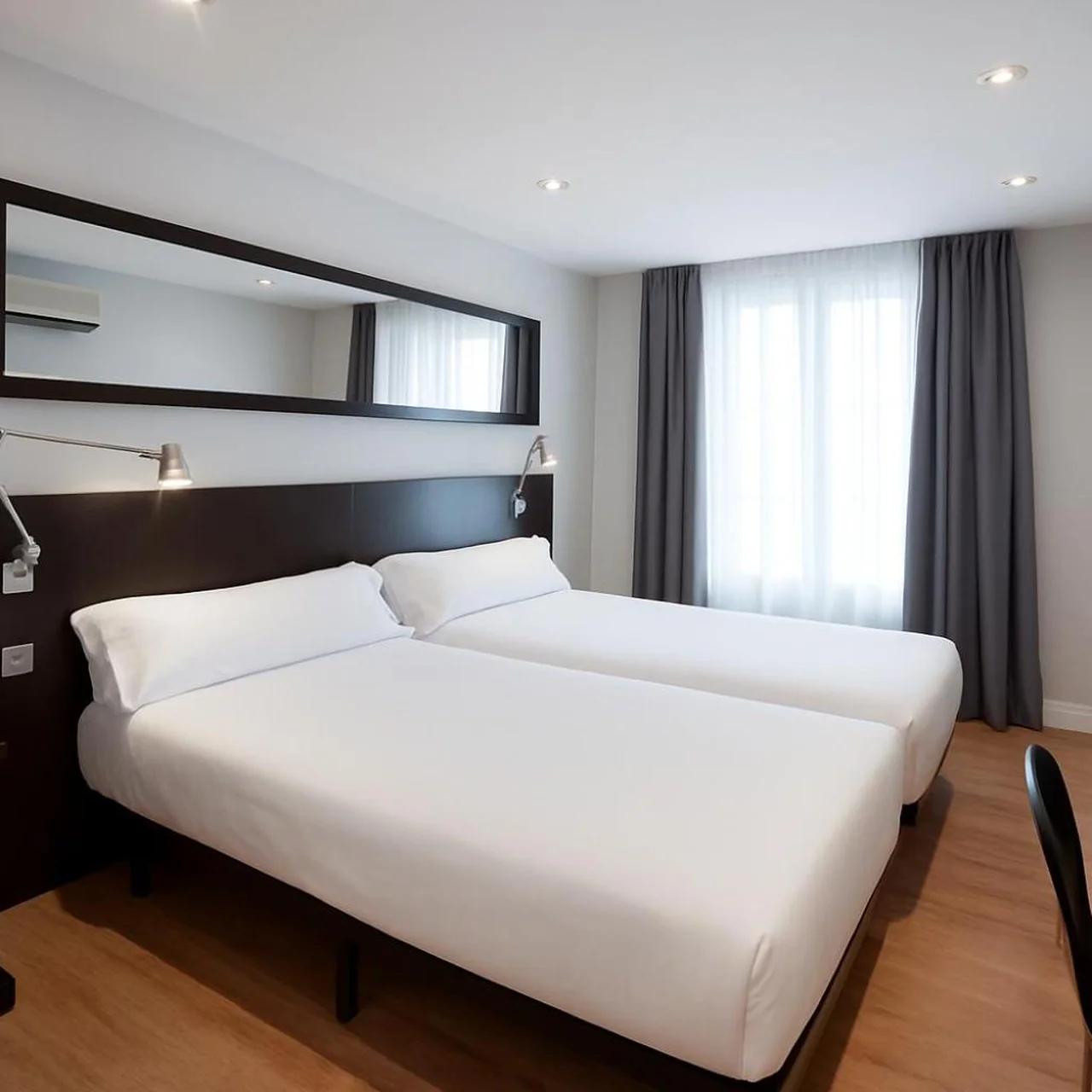 Petit Palace Arana Bilbao photo