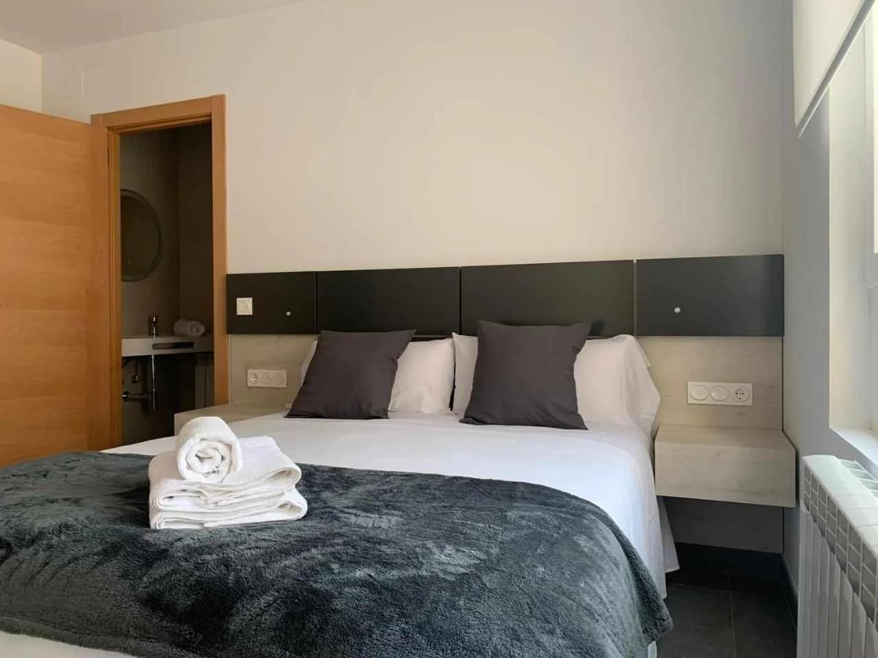 Ramón y Cajal SUITES DE LUXE foto