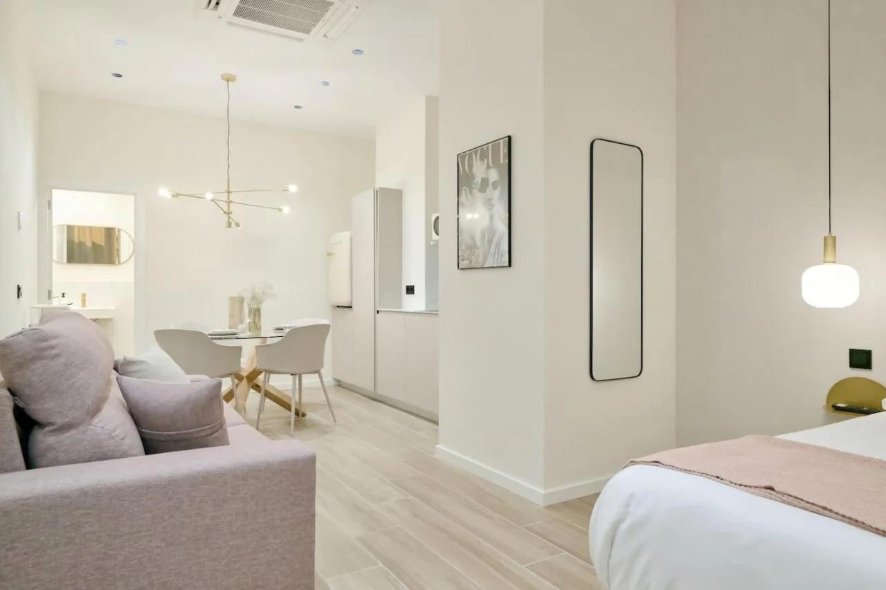 Romantic Apartment N3 Oceanografico Virkin Suites foto