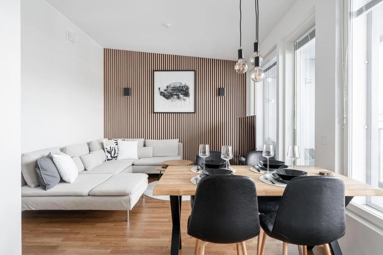 Luxurious 2BR Penthouse with Private Balcony