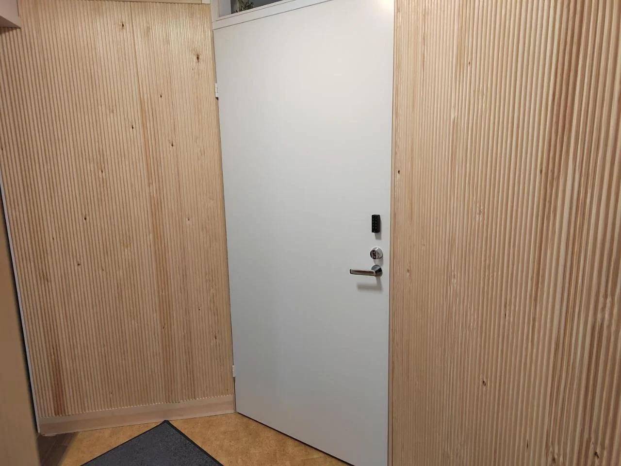 Quiet Private room in shared home - Yksityinen rauhallinen huone kodissa- 15min To city photo