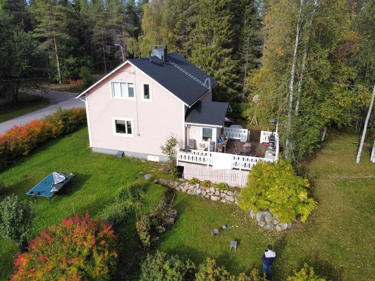 Villa Rollo - Spacious Home with Sauna near City Center foto