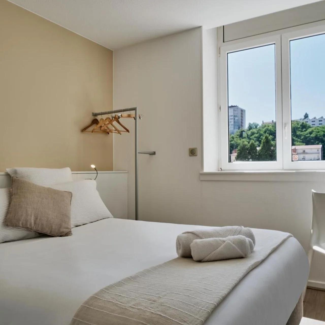 The Originals City, Hôtel Quai33, Saint-Etienne - Gare Chateaucreux photo