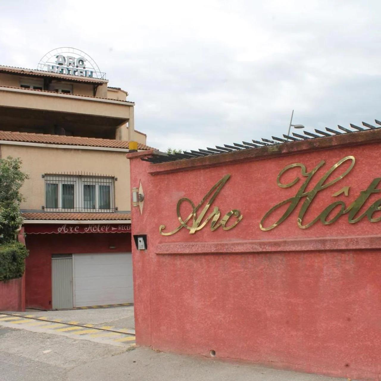 Adonis Arc Hotel Aix photo