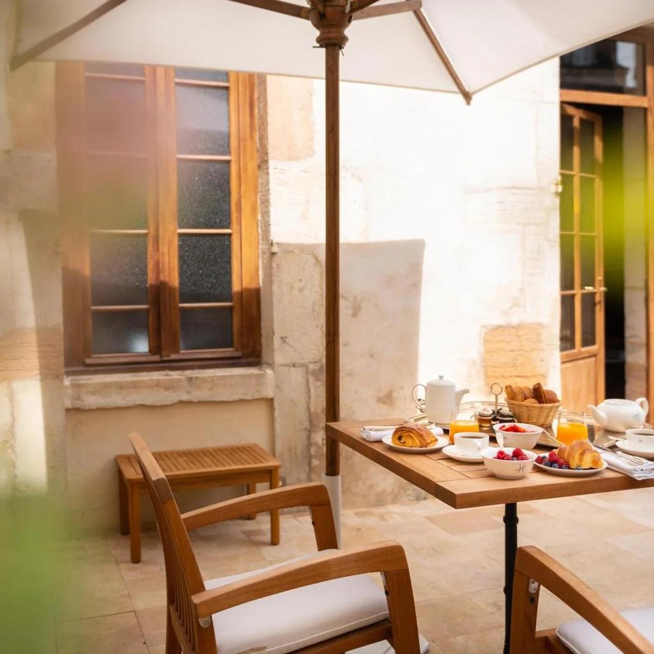 L'Hôtel photo