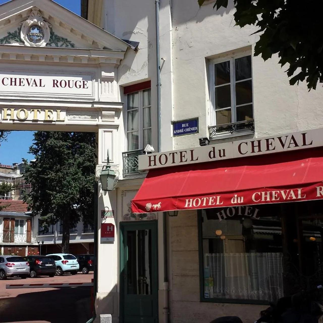 Hôtel du Cheval Rouge photo