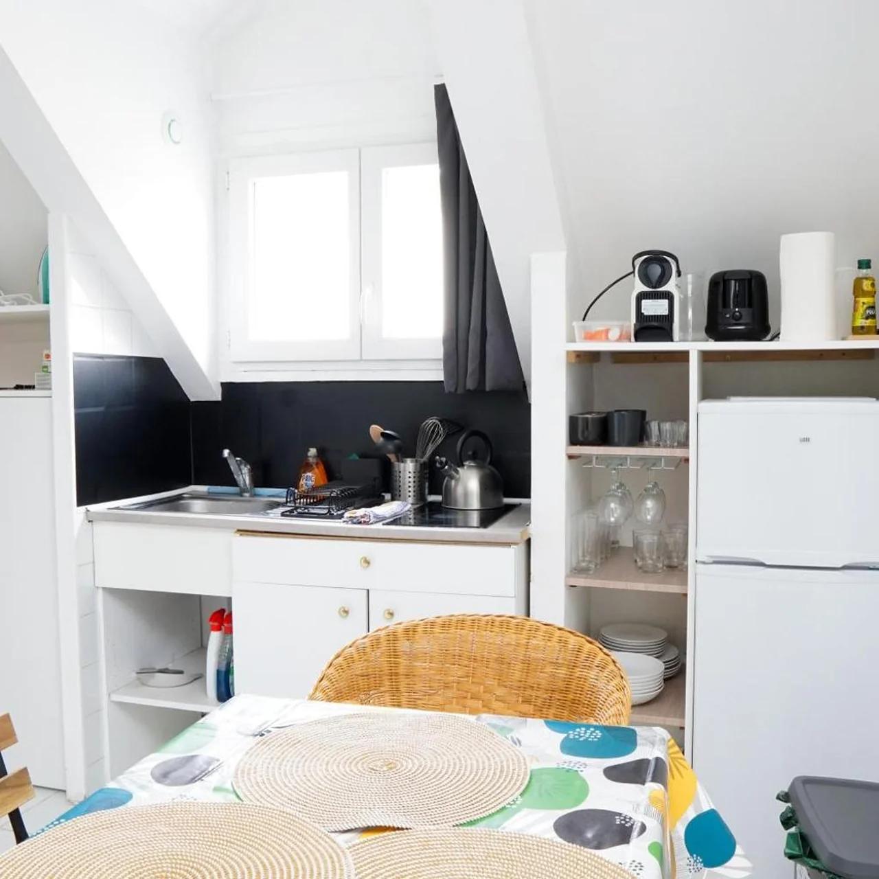 EXIGEHOME-Studio à 5 minutes du centre de Versailles-1er étage photo