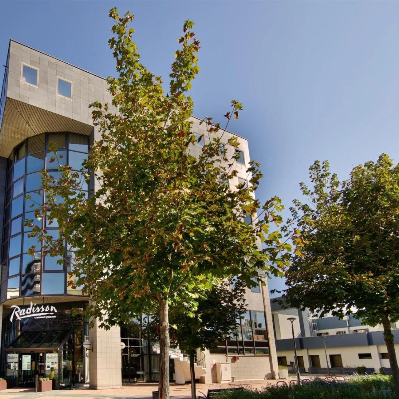 Radisson Hotel Clermont-Ferrand photo