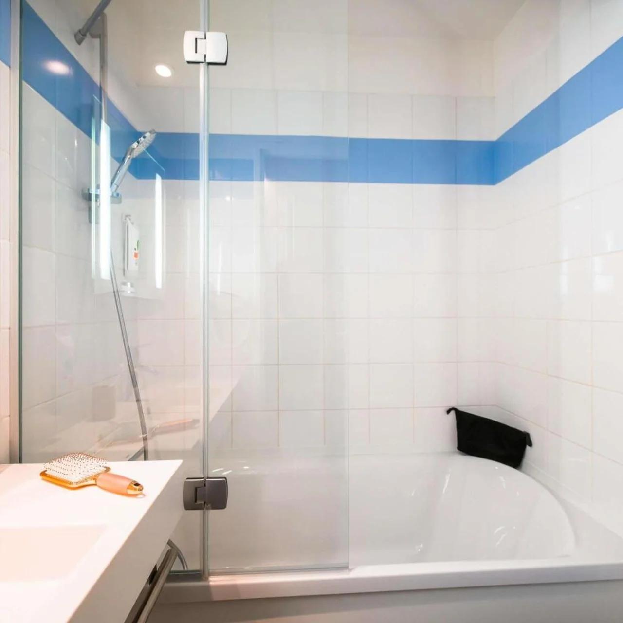 ibis Styles Strasbourg Stade de la Meinau photo