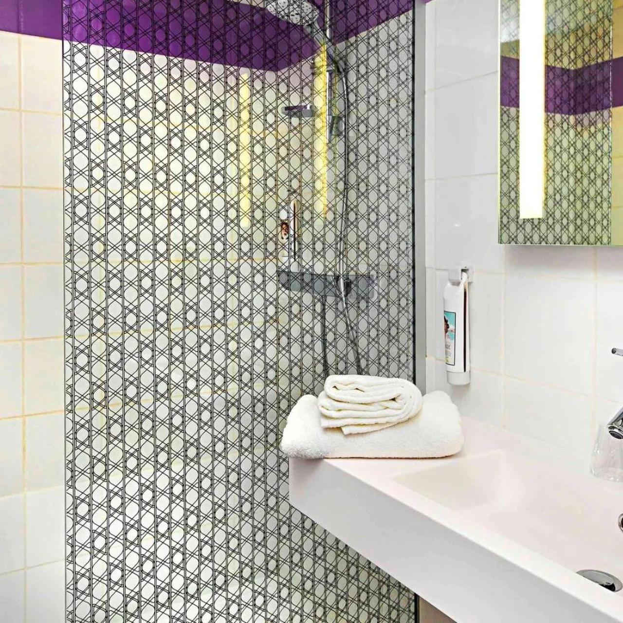 ibis Styles Strasbourg Stade de la Meinau photo