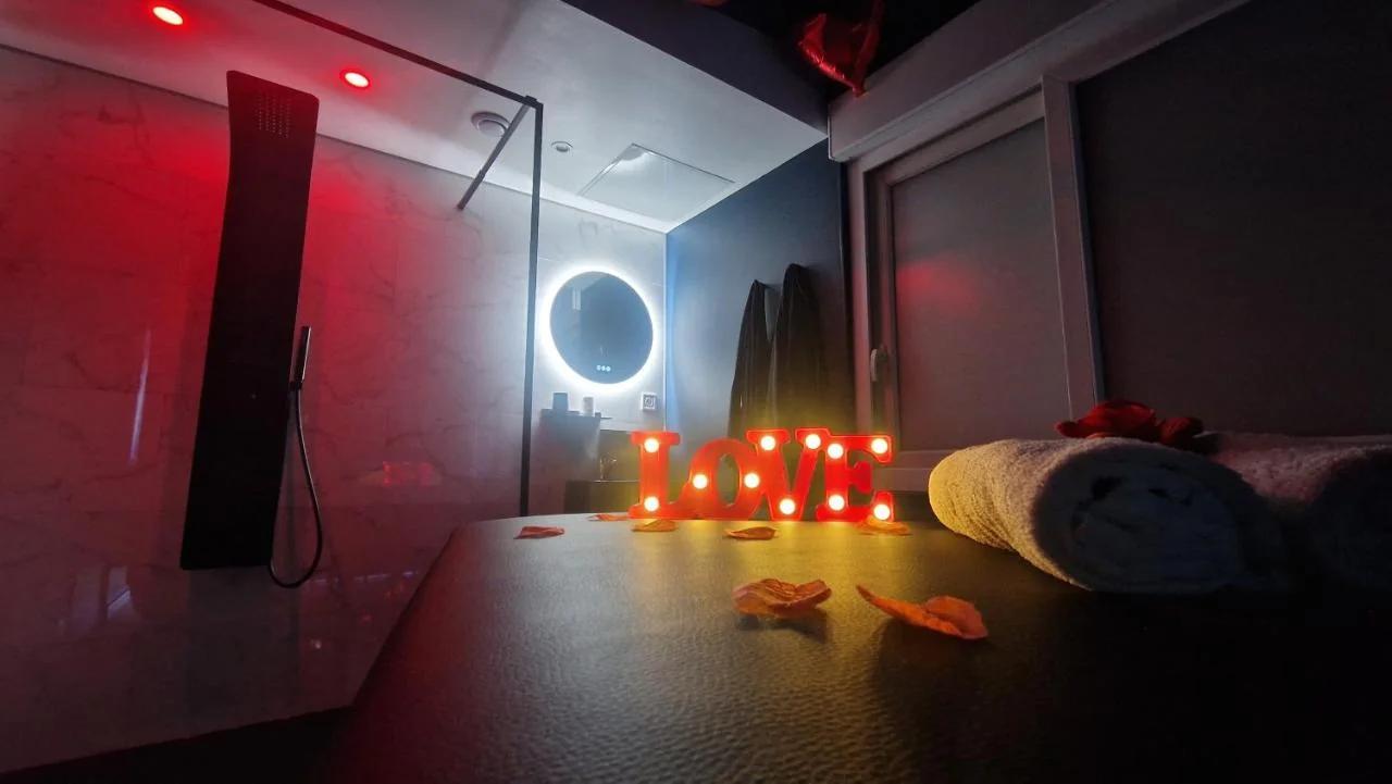 La Love - Love room Marseille photo