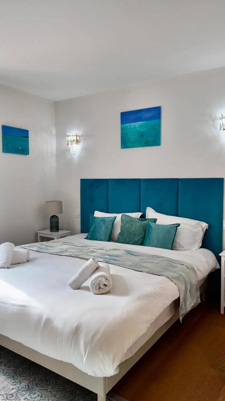 LB Vacation Rentals I Superieure Room 22m2 - Spacious I Casa d'Azur photo