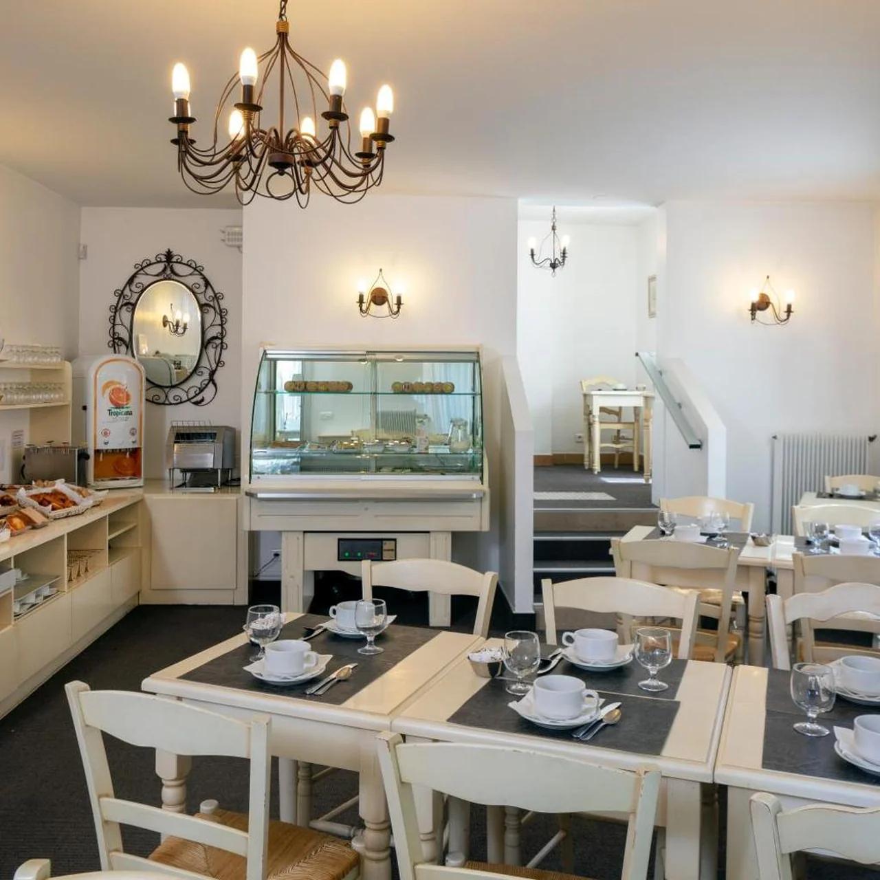 Hôtel Le Mozart photo