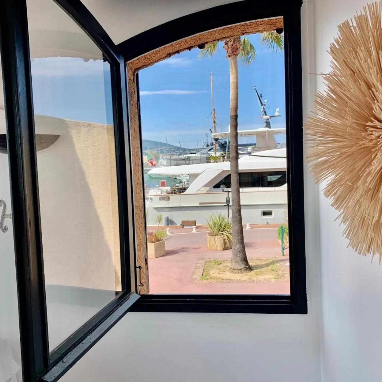 MarinesAppartement-Yachts view, 100m Beach, Fiber Wifi High speed foto