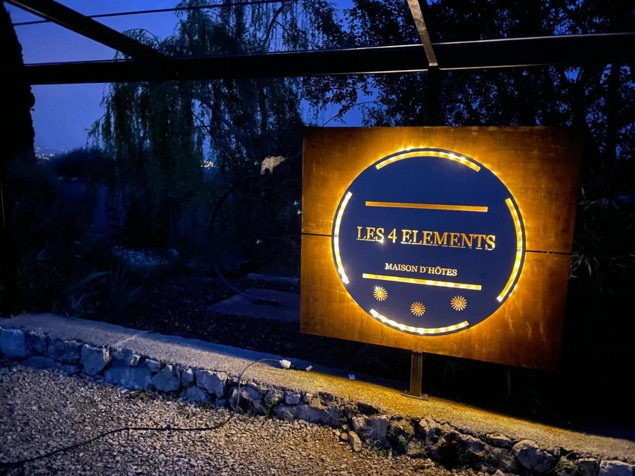 Les 4 éléments photo