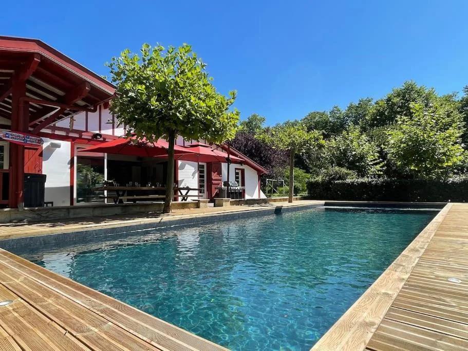 Magnifique Villa avec Piscine-Jacuzzi-coin fitness photo