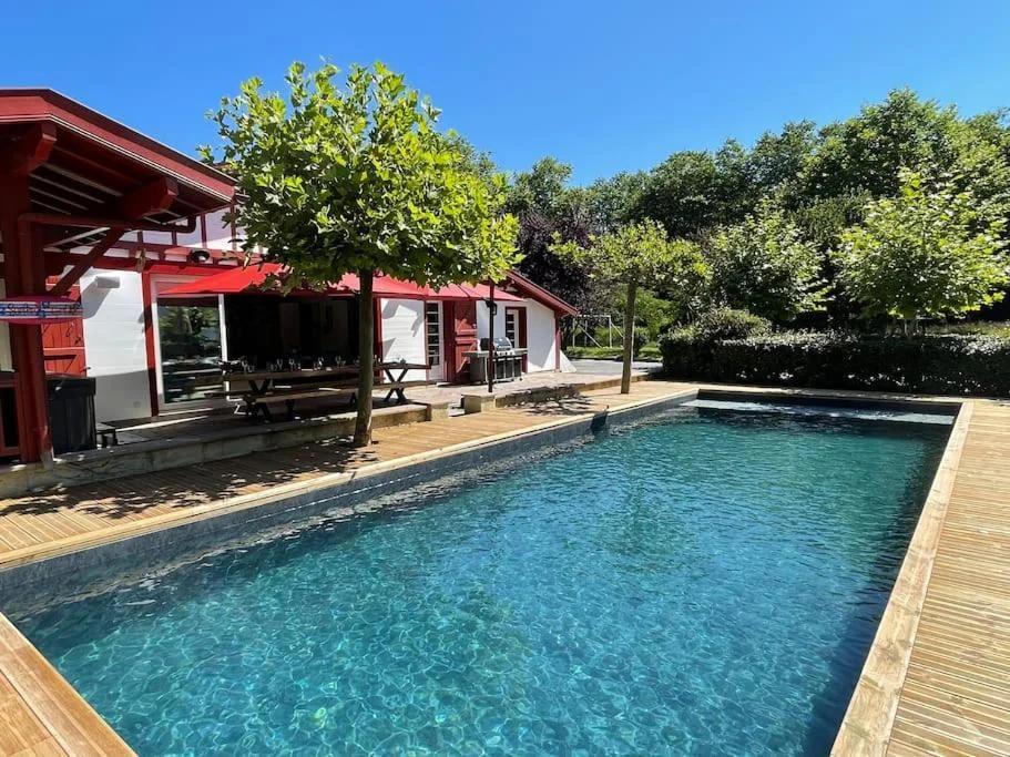 Magnifique Villa avec Piscine-Jacuzzi-coin fitness photo