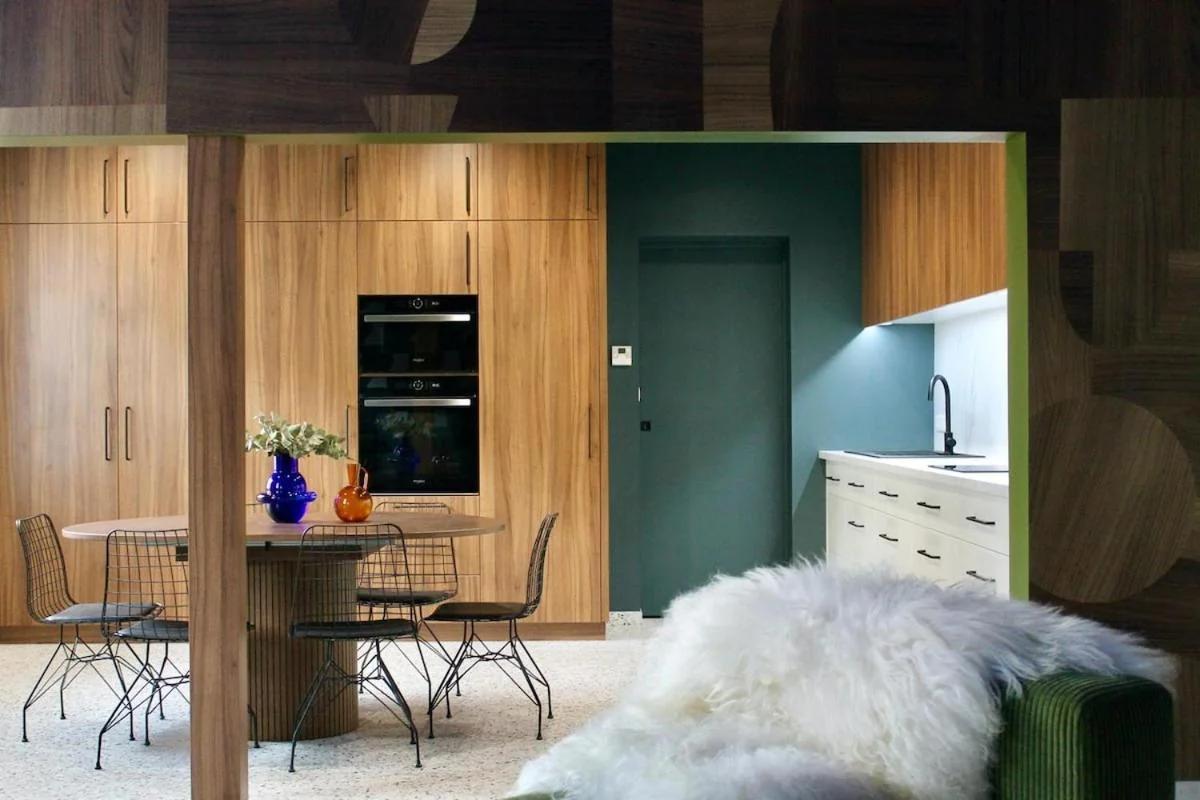 Maison familiale rénovée avec terrasse, 4 chambres, proche L'Isle-sur-la-Sorgue foto