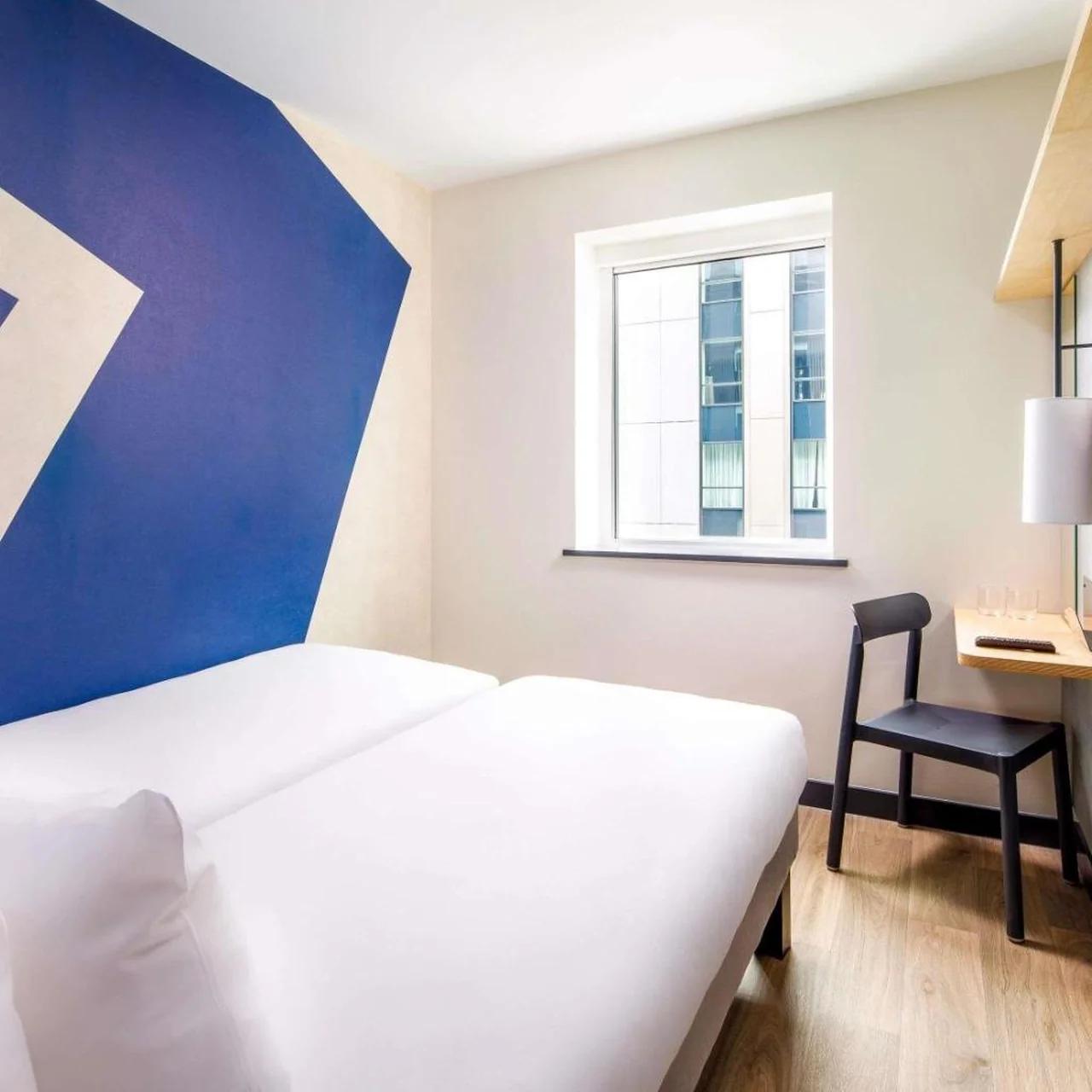 ibis budget La Rochelle Centre les Minimes photo
