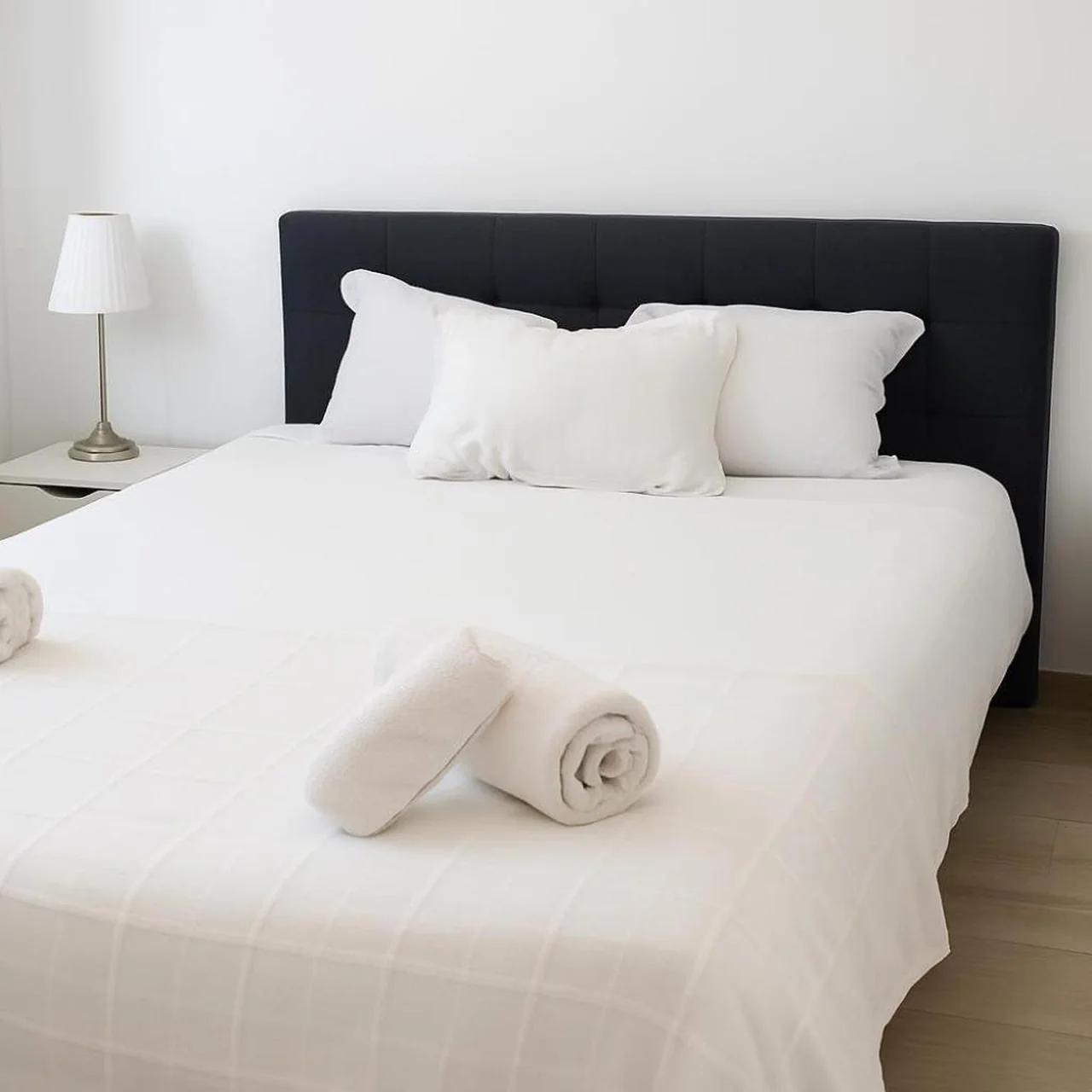 Studio in Saint tropez, swimming pool and parking foto