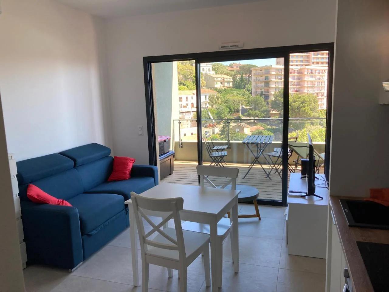 Studio vue Mer centre-ville Bastia photo