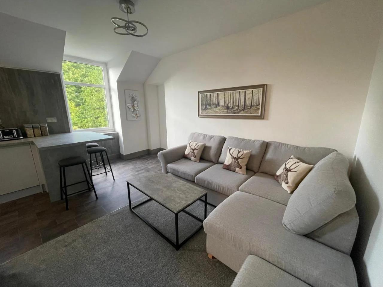 Crown àros beag, Ultra City Central 2 bedroom apartment with free parking onsite photo