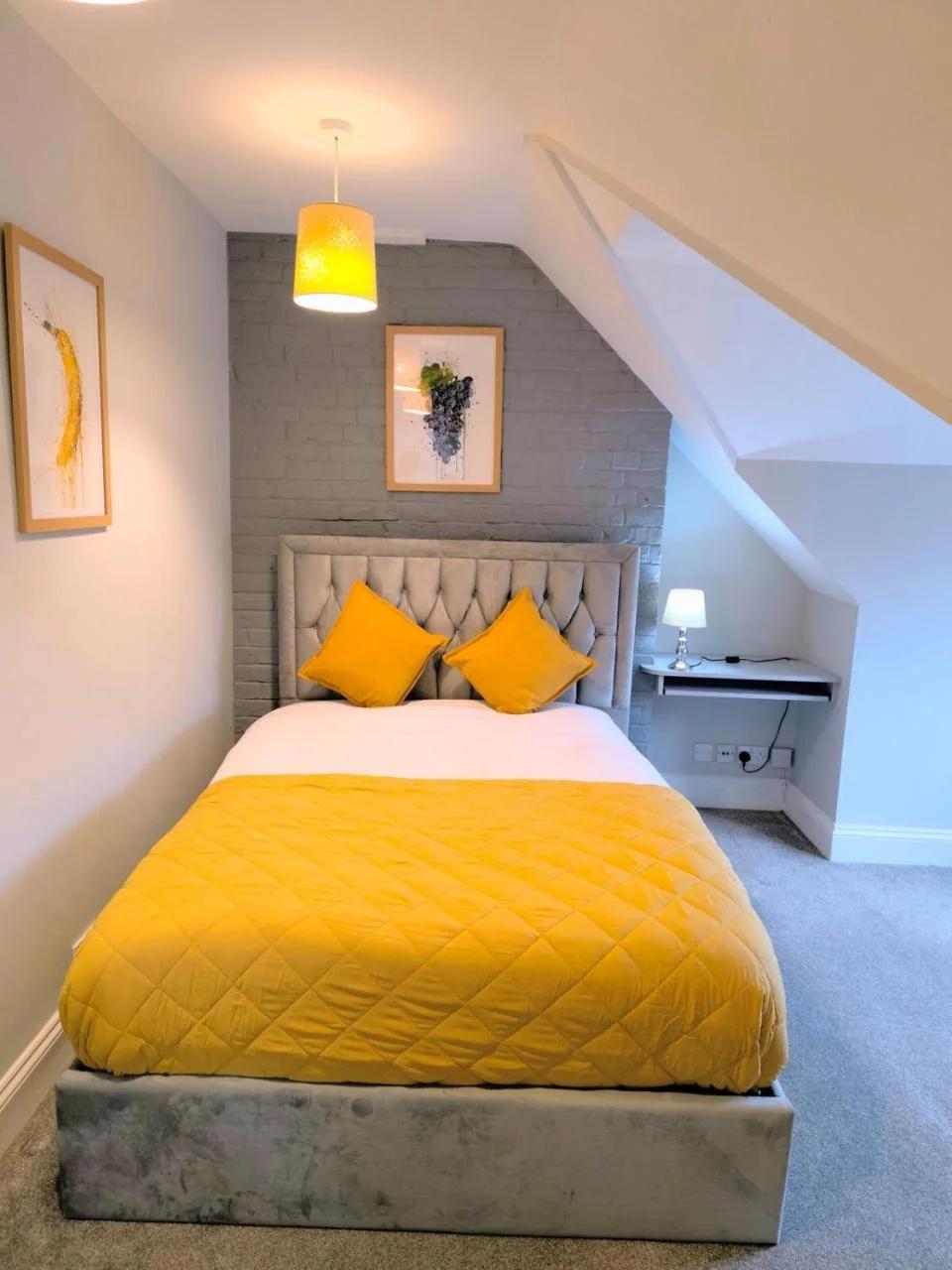 Designer 4BR Townhouse Oxford City Centre photo