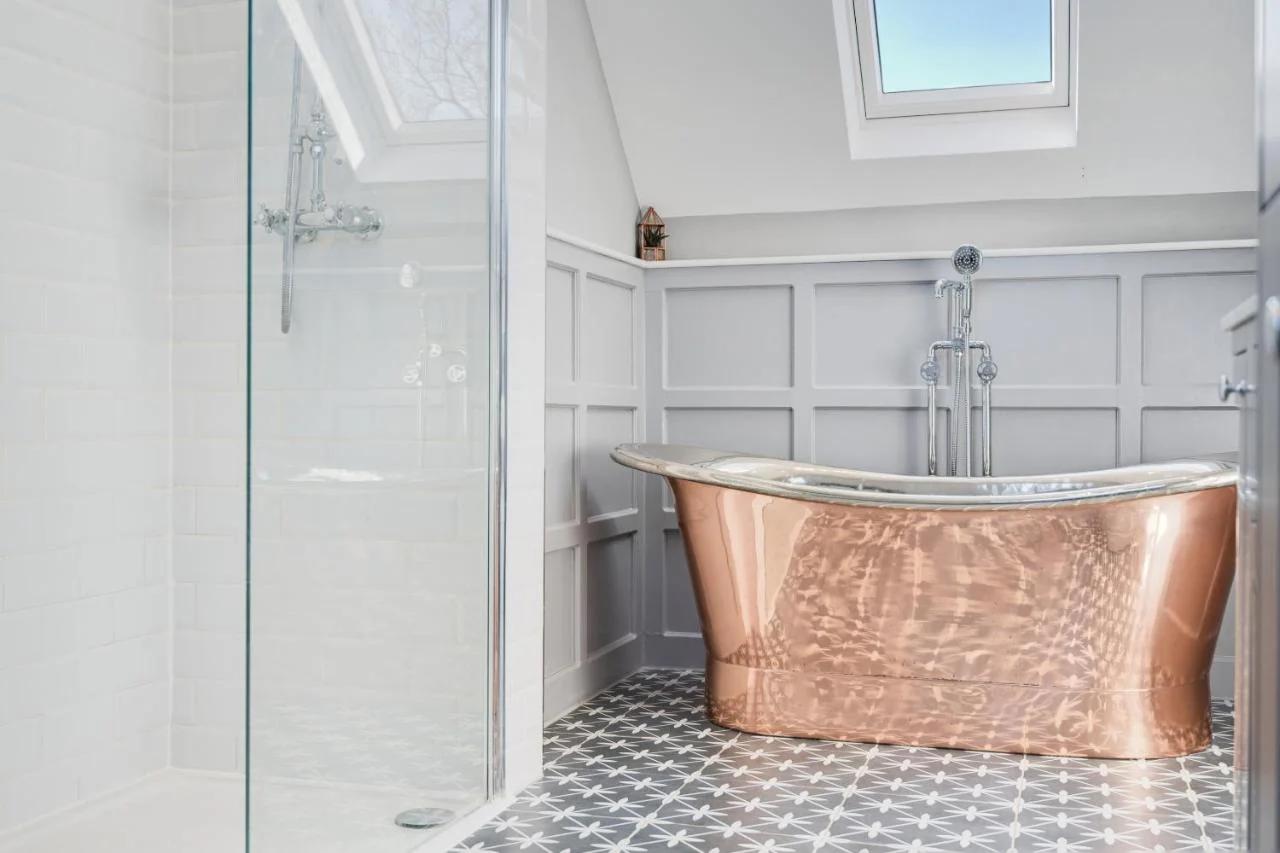 Northern Hideaways Oakfield Lodge, Ponteland photo