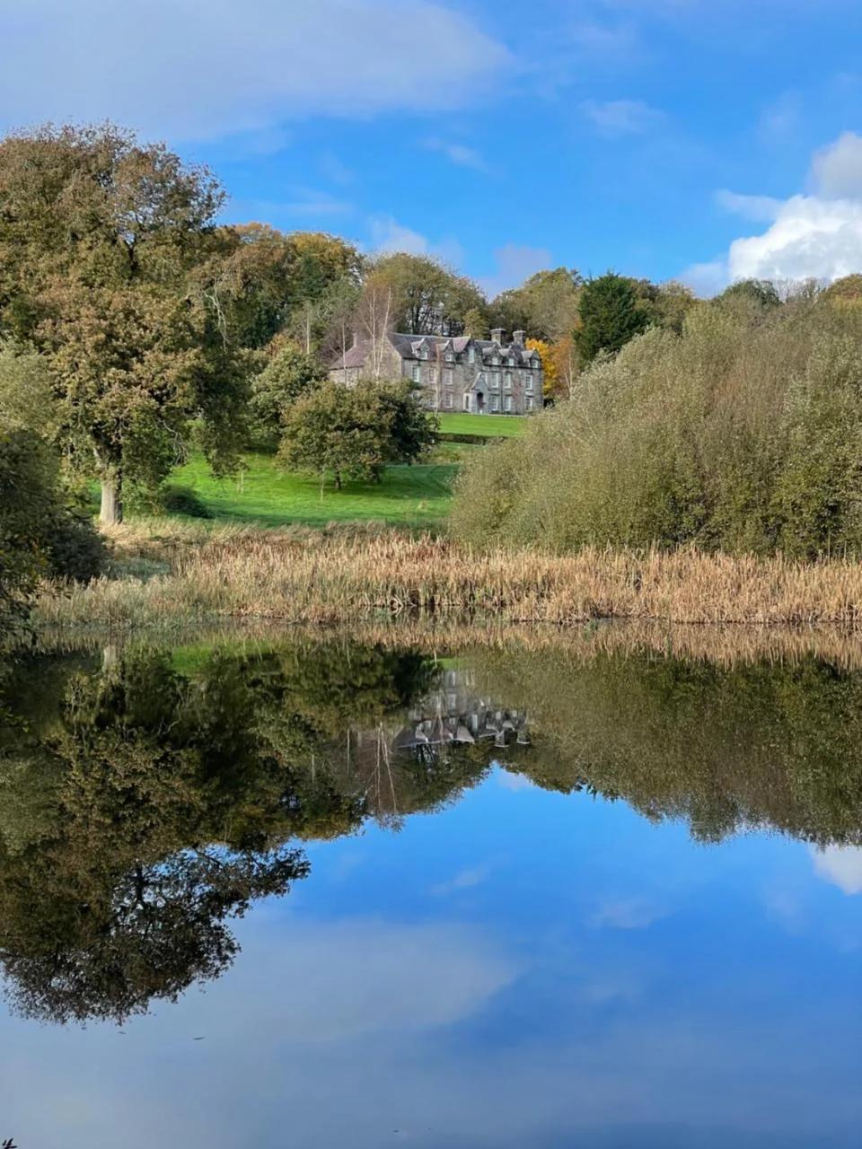 Noyadd Trefawr foto