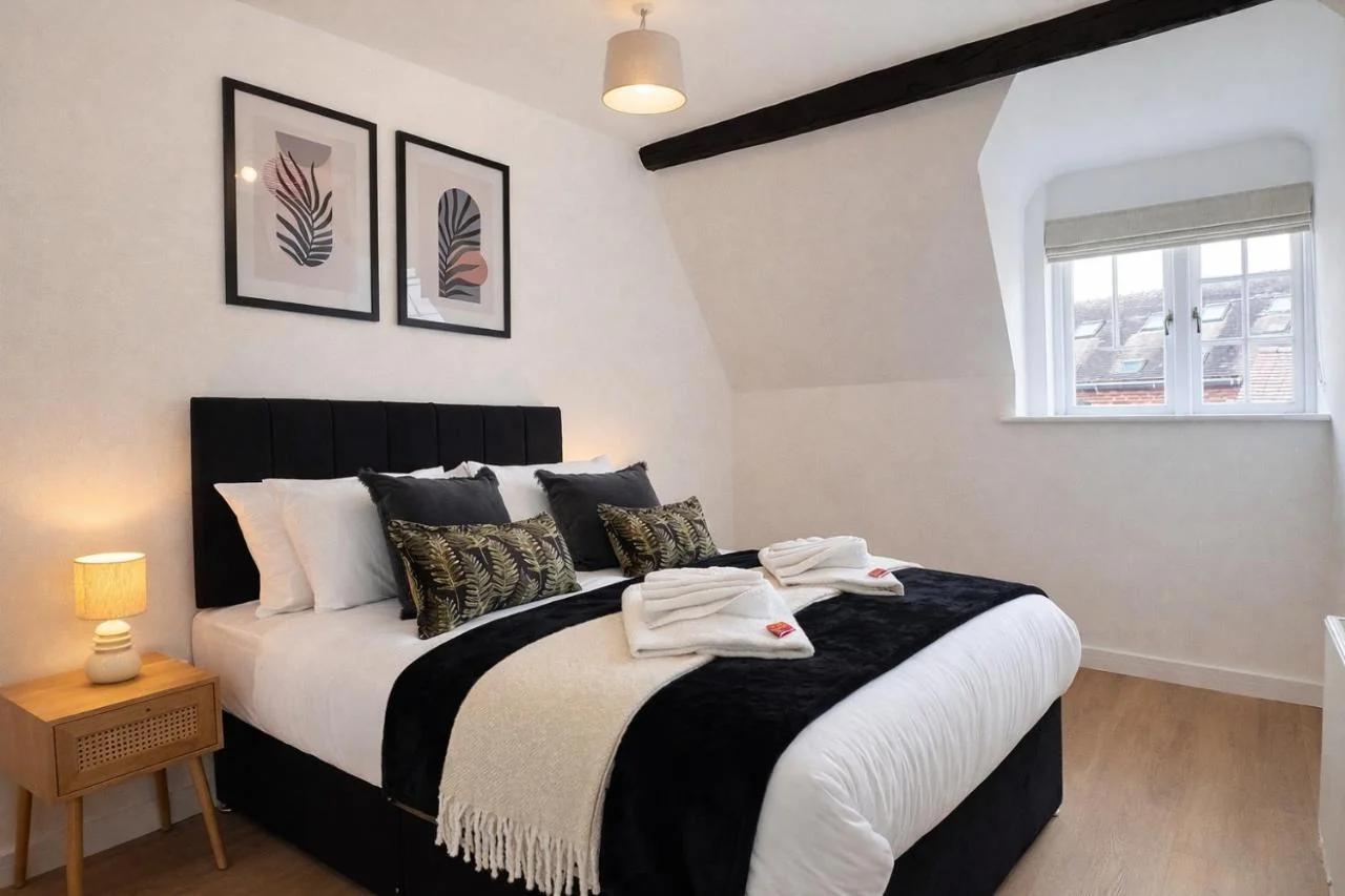 The Roost - 2-Bedroom Apartment - Sleeps 5 photo