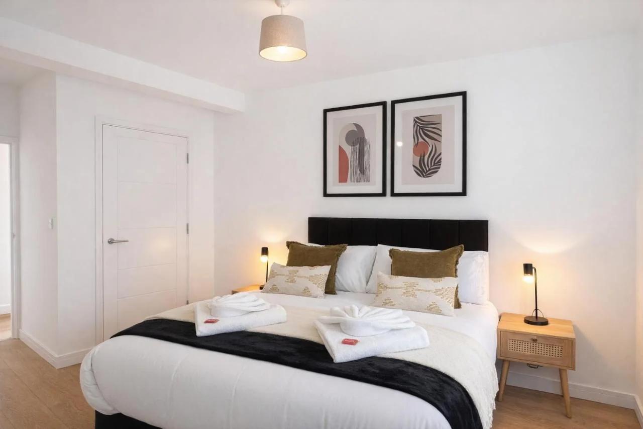 The Roost - 2-Bedroom Apartment - Sleeps 5 photo