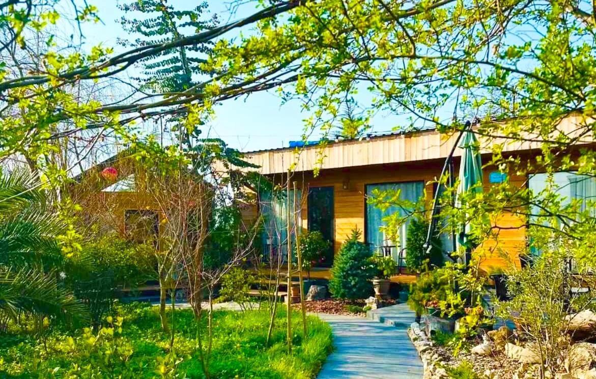 Garden rooms in Kutaisi photo