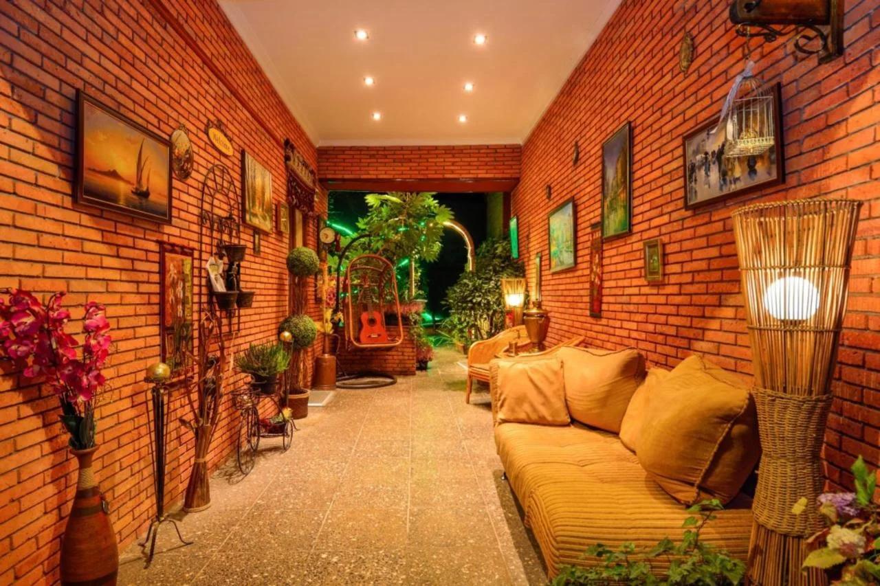 Hotel British House