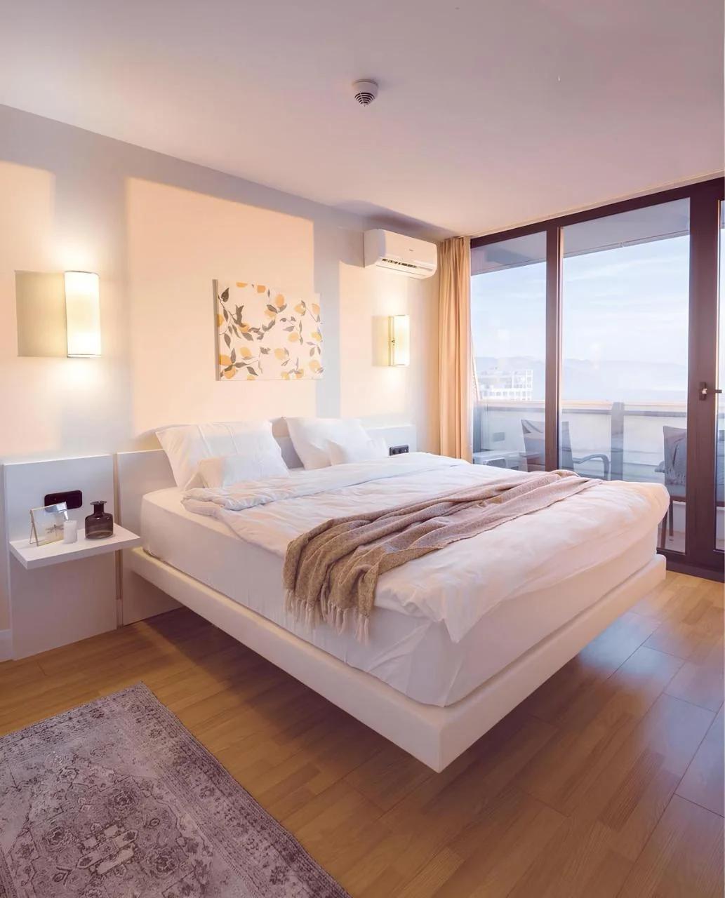 modern Luxury Suite With Balcony and sea view foto