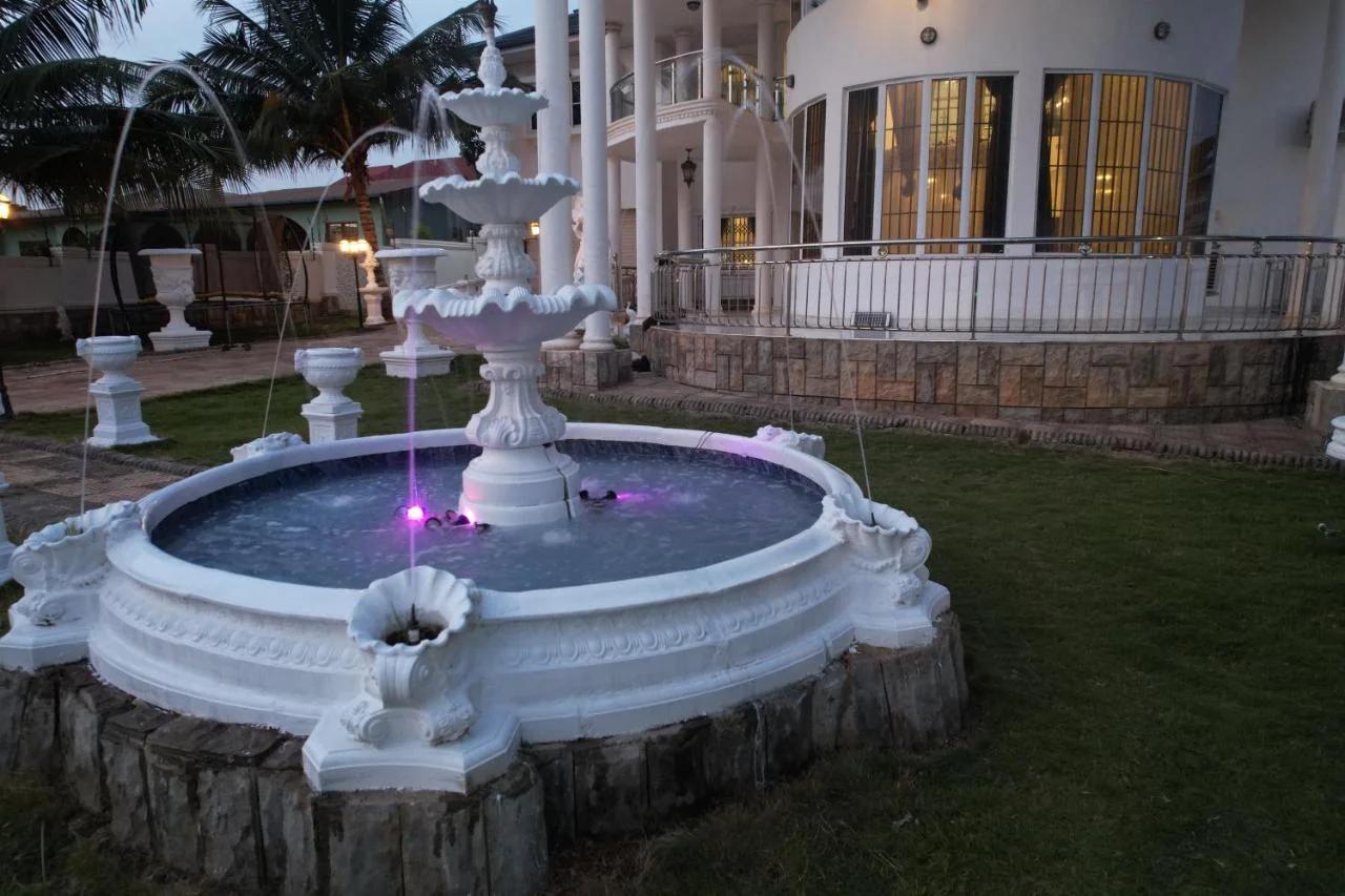 The Peacock Mansion photo