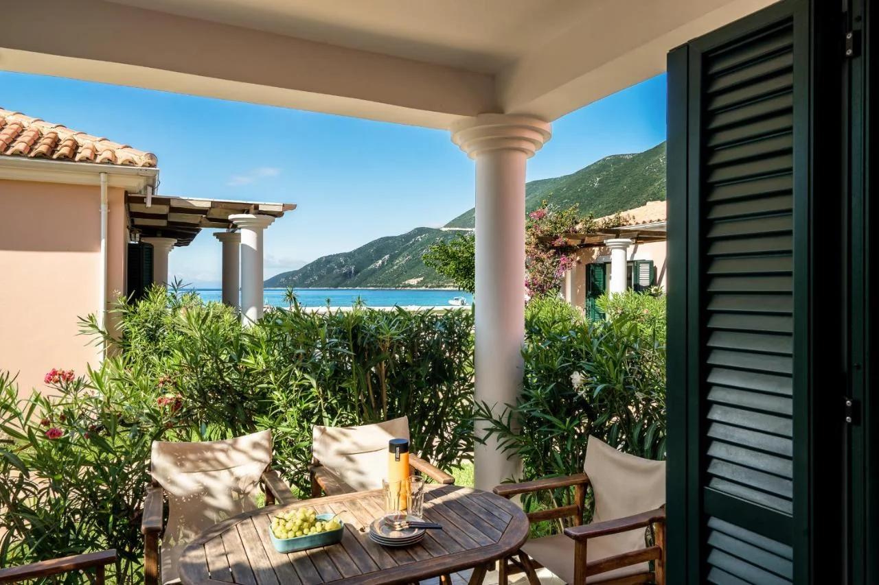 Aktes villas photo