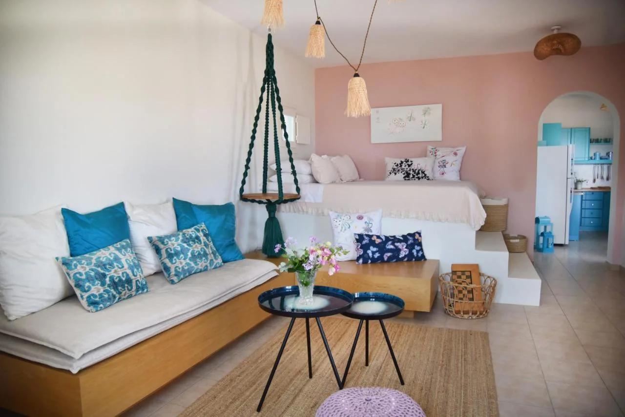 Angeliki Private Panorama House, by Elefthia Syros photo