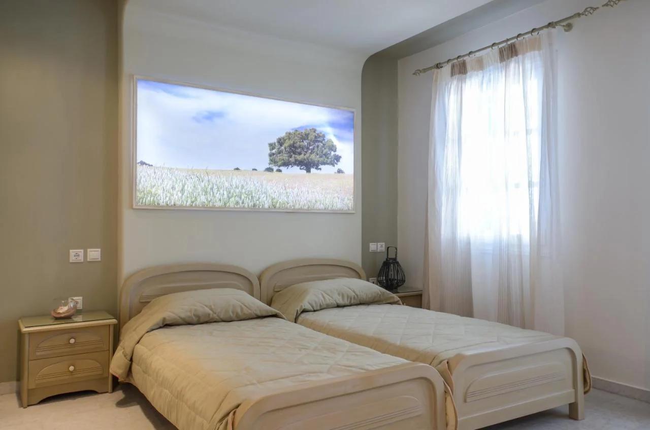 Antonia Studios foto