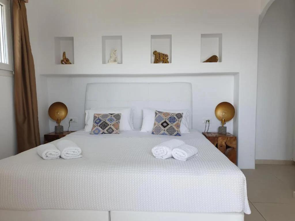 Bellou Suites photo