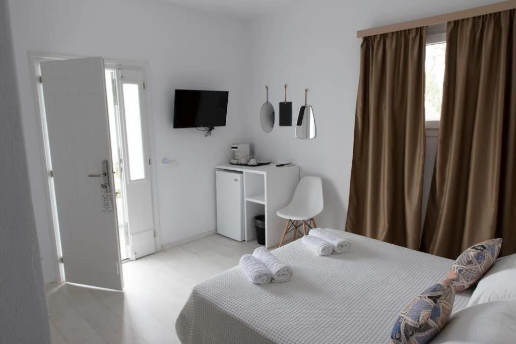 Bellou Suites photo