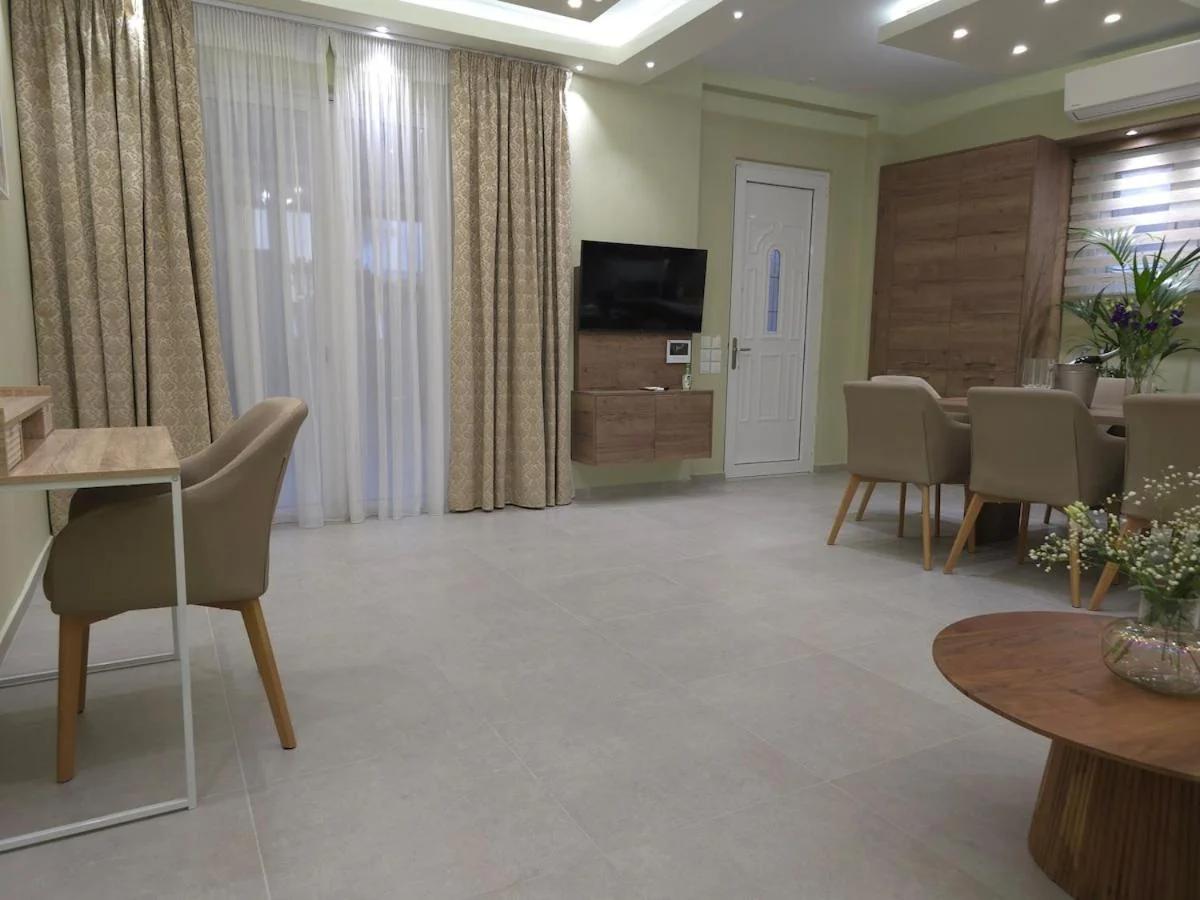 Breeze Apartment photo