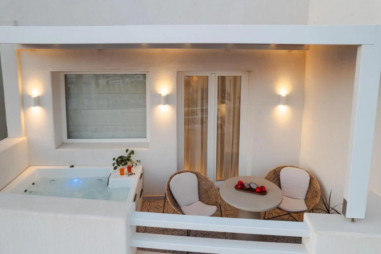 Castellum Suites photo
