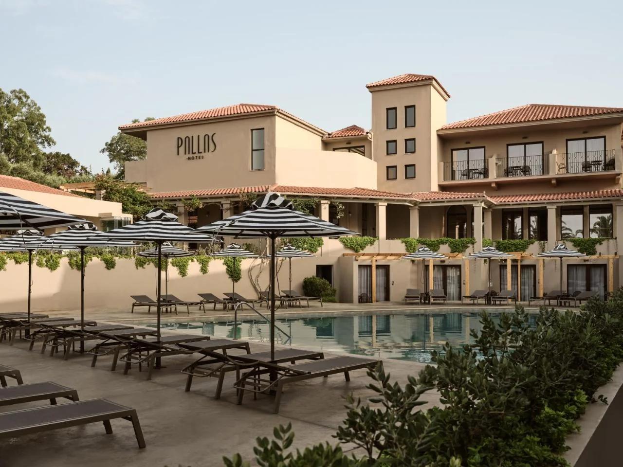 Hotel Pallas foto