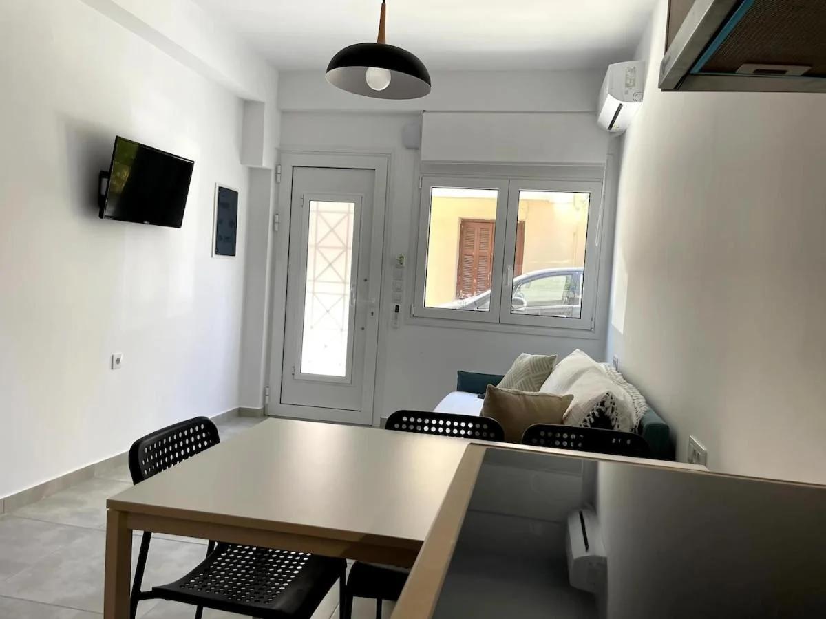 Margie Town, Studio Αpartment photo