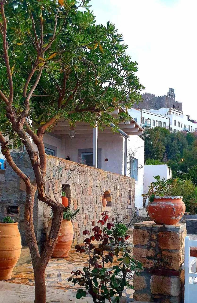 Patmos Chora traditional villa Genadio foto
