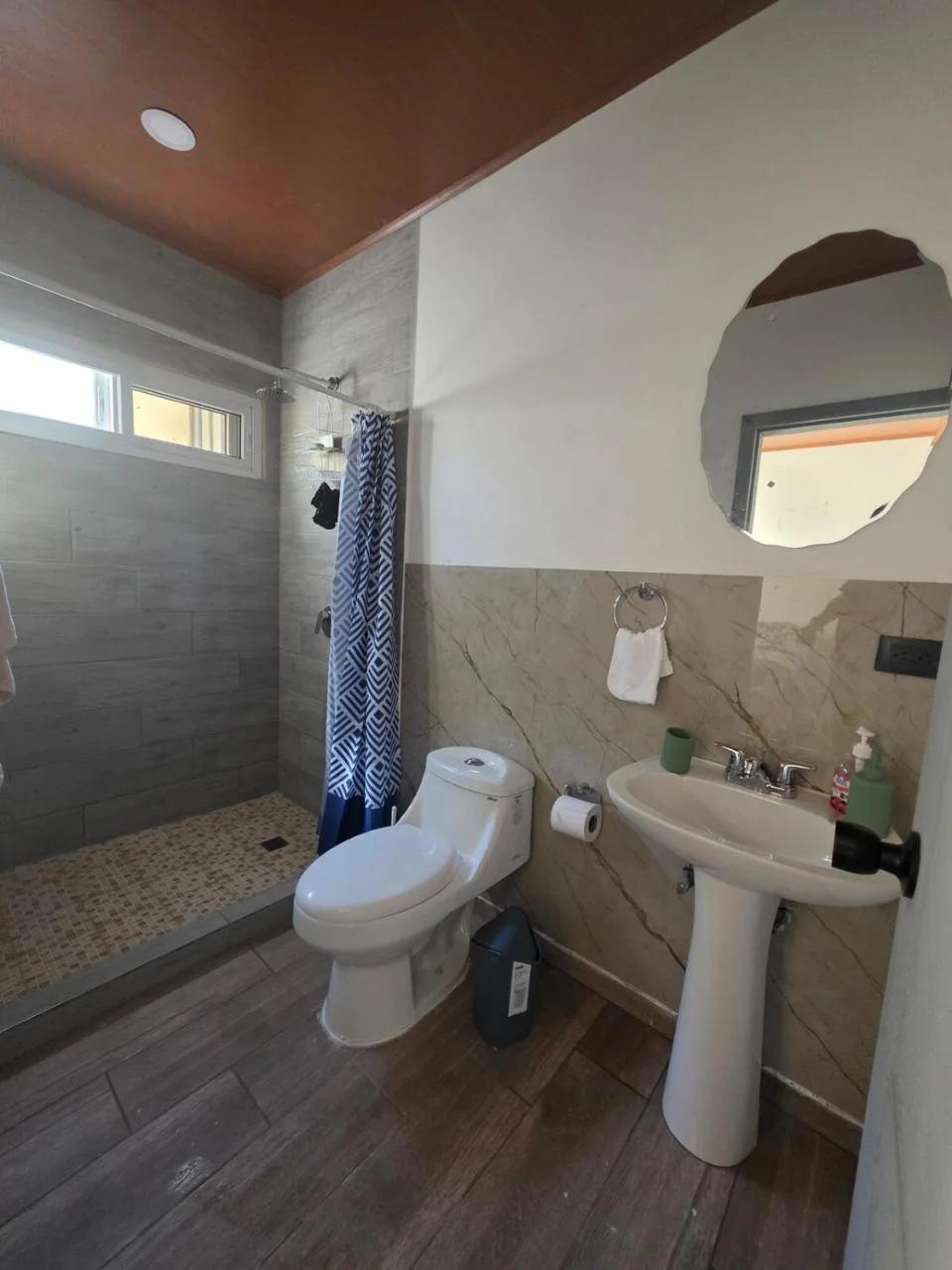 Chalet Moderno entre Pinos con Vista al Bosque photo